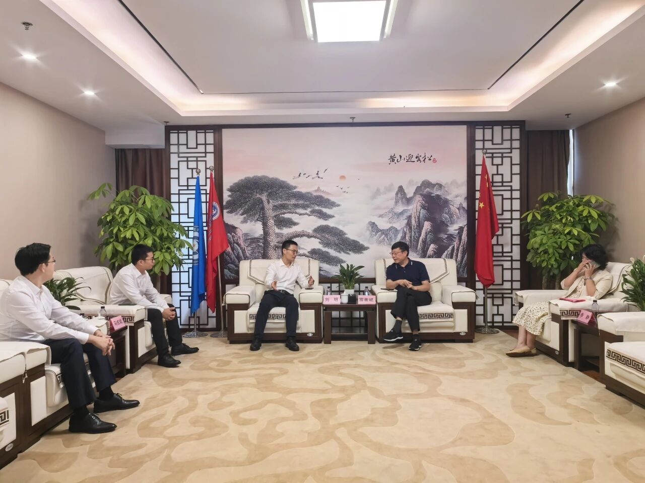 1762415703897045xH76.jpg 115.jpg